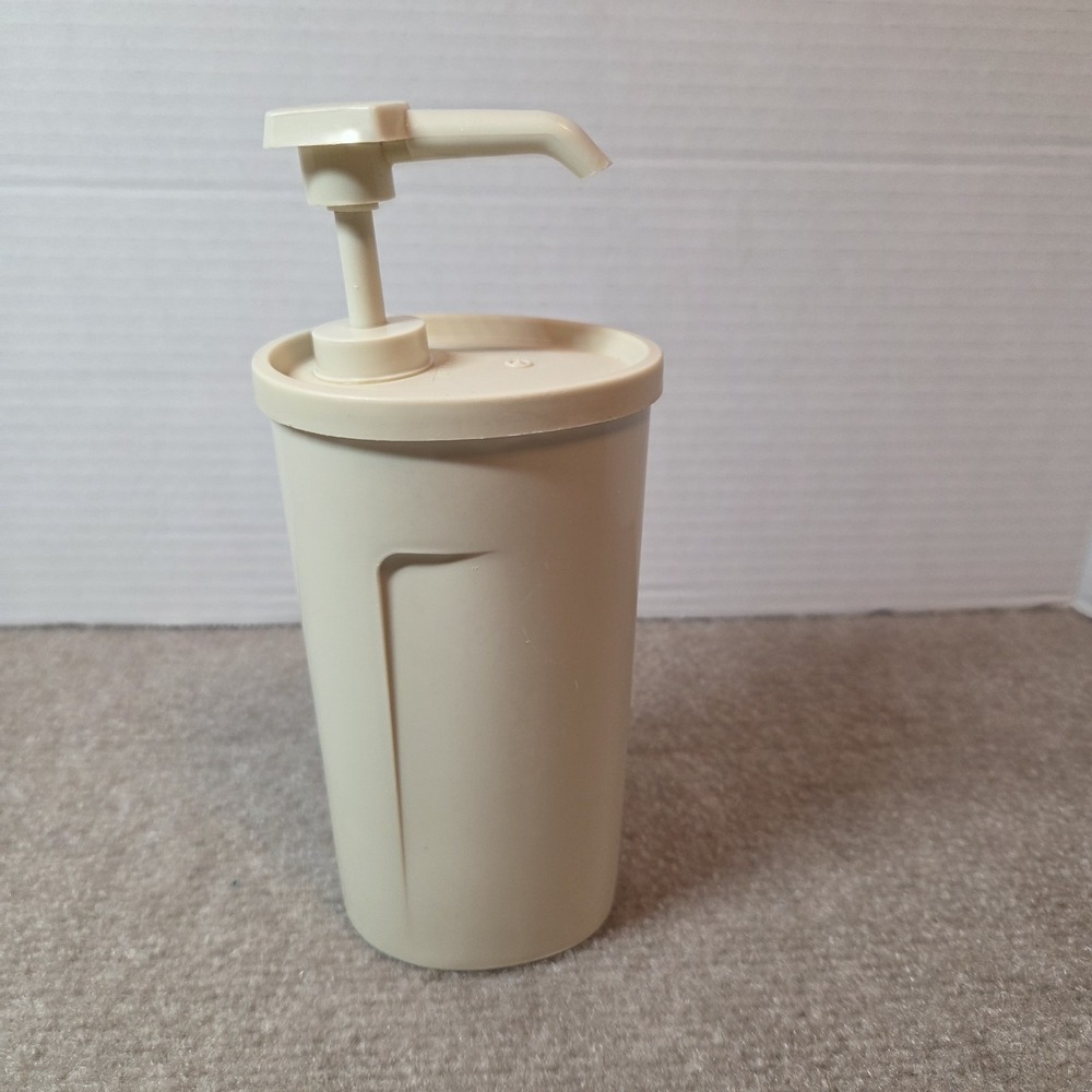 Tupperware Vintage Cream Condiment Dispenser Pump Lid 640-4 1553-6 Made in USA
